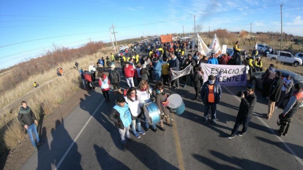 Hay cortes de ruta casi diarios en distintos puntos de la provincia de Chubut