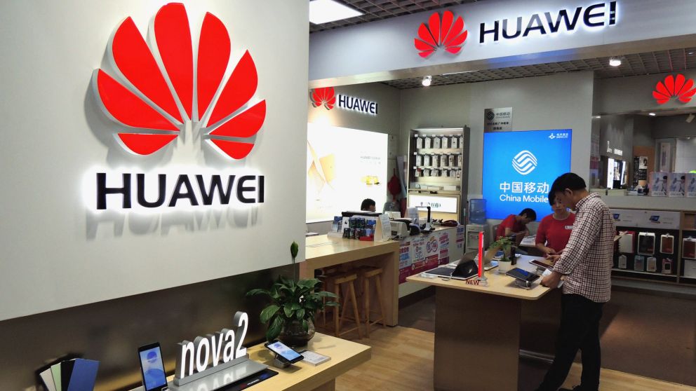 Huawei anunció que invertirá más en equipos de producción