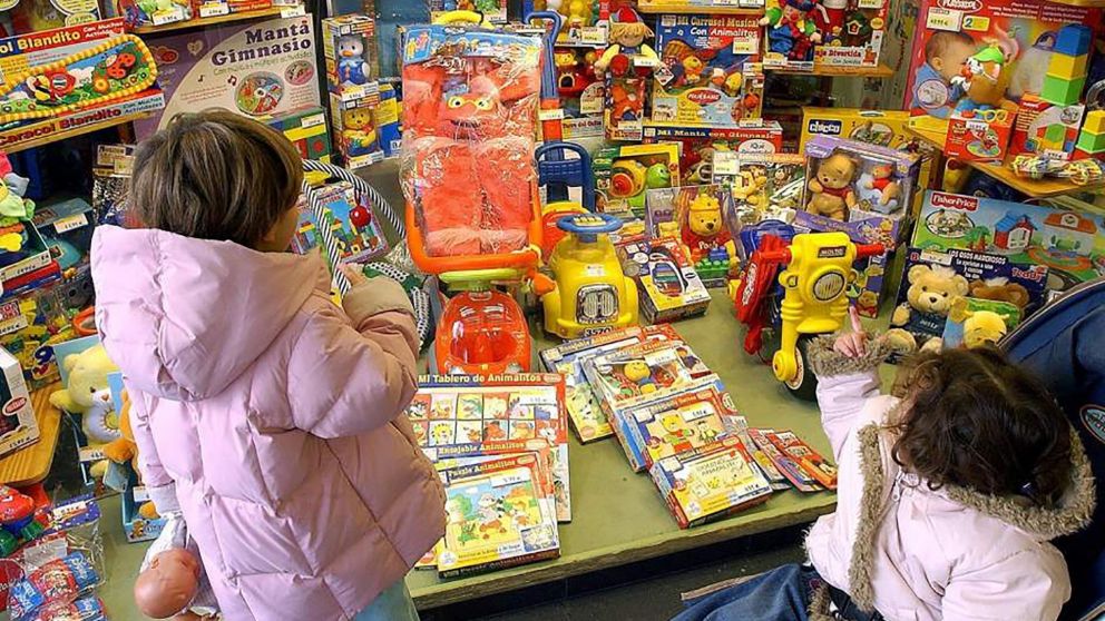 Los comercios se juegan gran parte del año en el Día del Niño