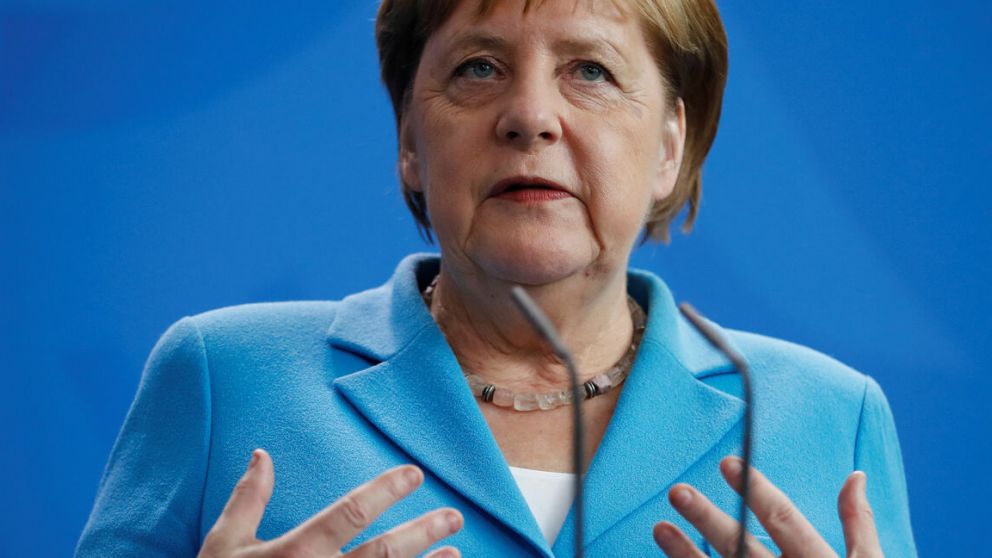 Merkel dijo que reaccionarán de acuerdo a la situación