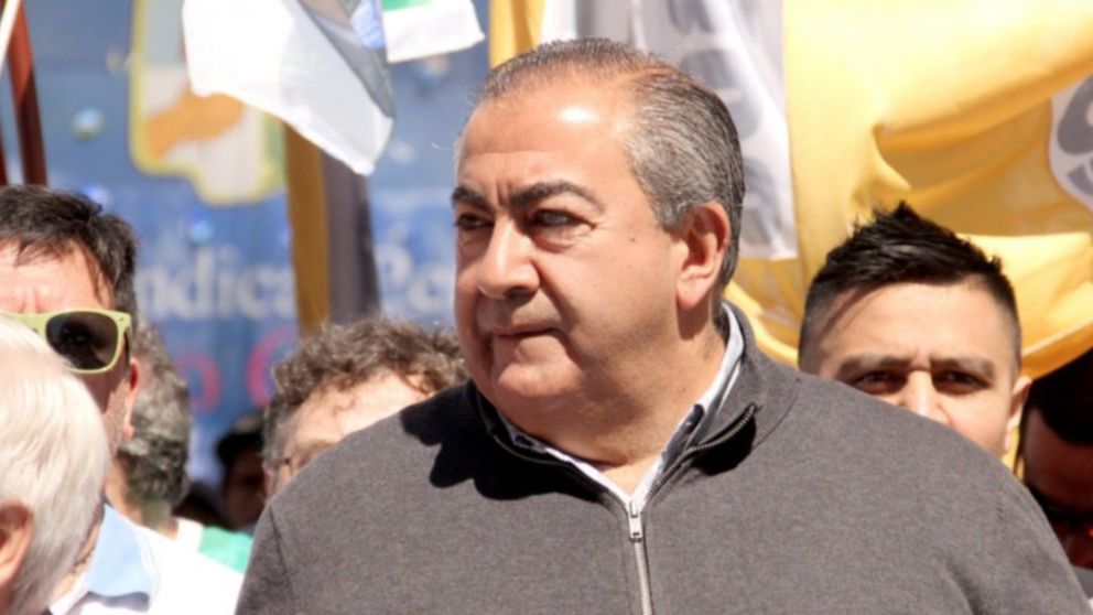 Daer reclamó que los anuncios "hay que verlos en los papeles"