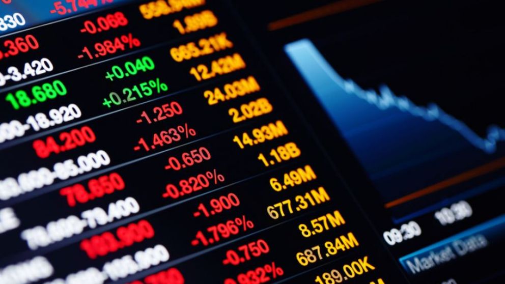 Empresas salieron a ponerle piso a la caída de acciones y hubo rebote