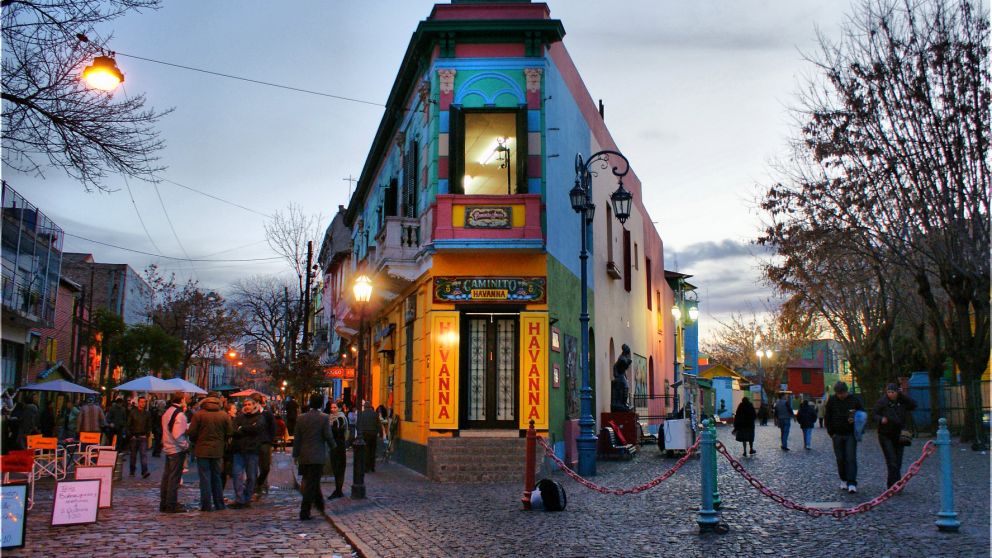 M�sica, comida y teatro