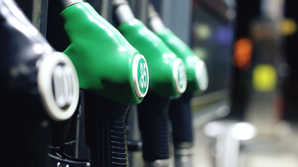 Aumentan los impuestos a los combustibles