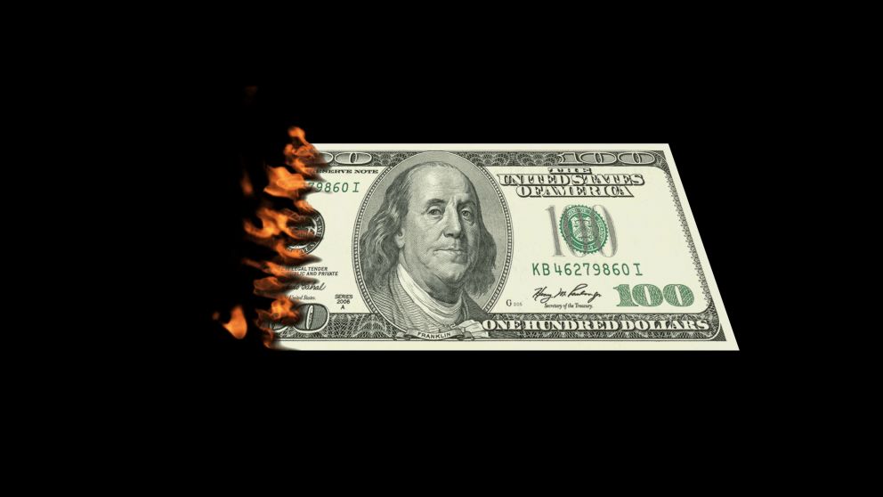 Dólar hoy: $61 en el Banco Nación