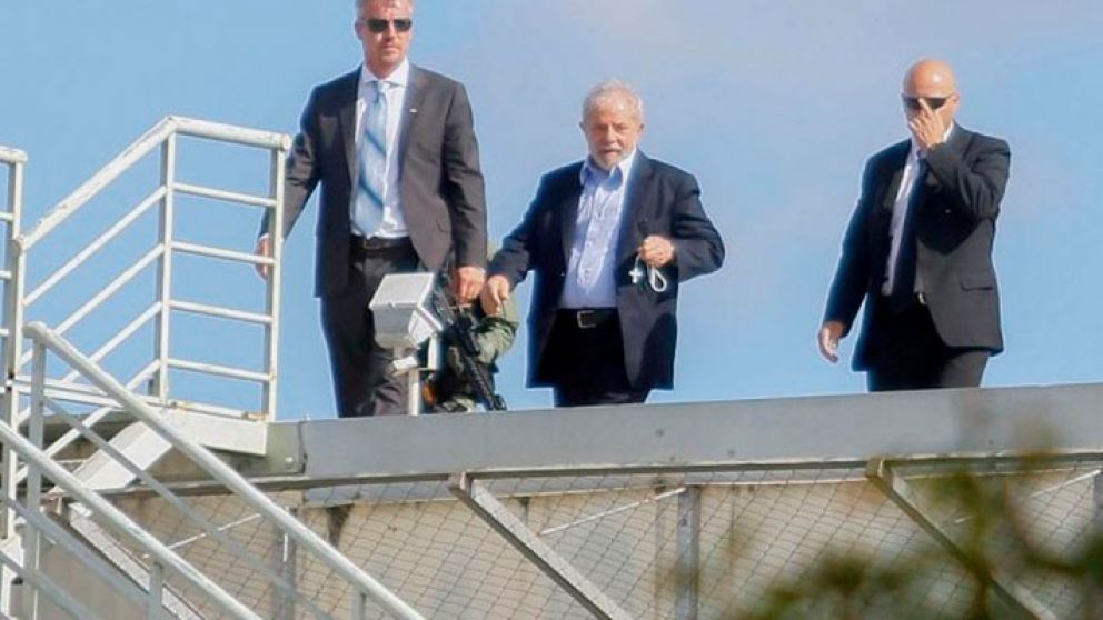 El ex presidente continuará preso en Curitiba