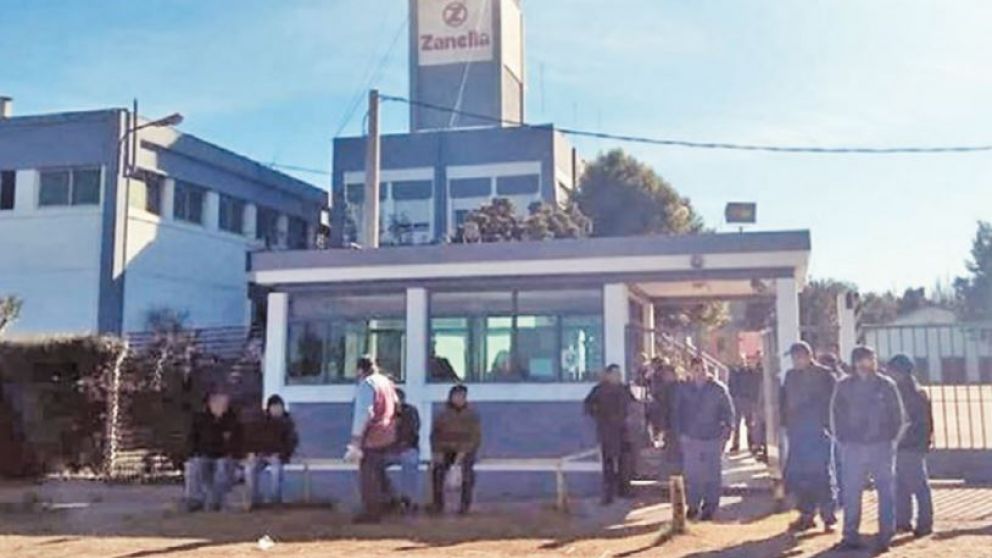 Los trabajadores de Zanella están en alerta permanente