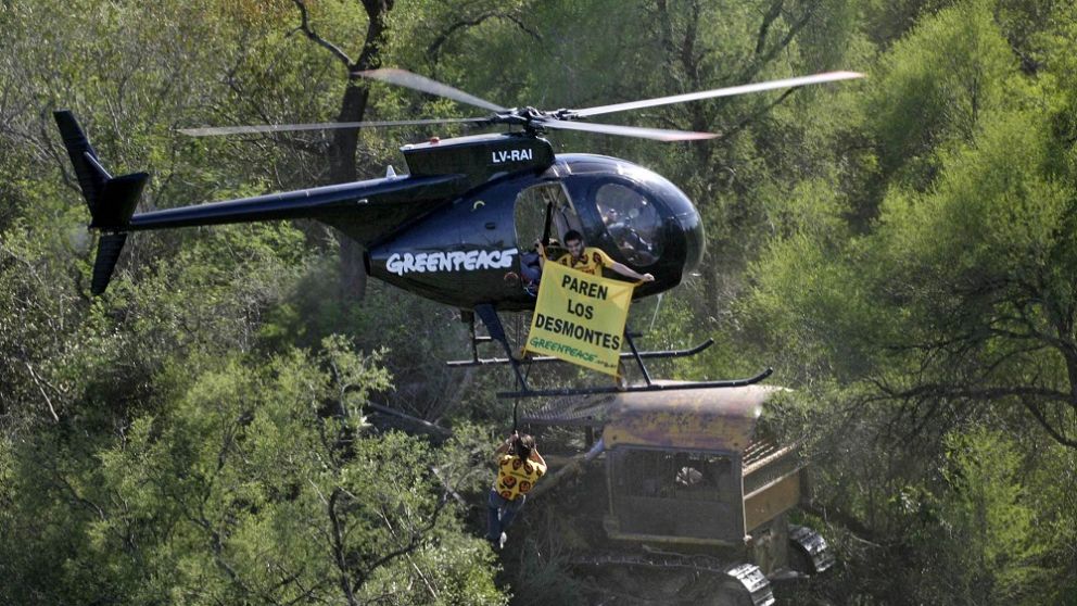 Greenpeace le respondió a Etchevere