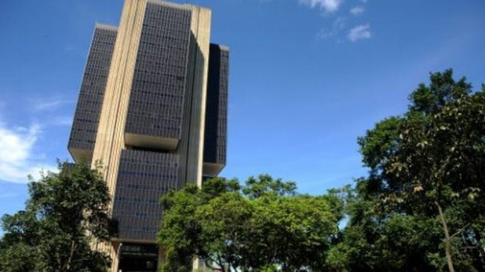 El Banco Central anticipó posibles bajas posteriores