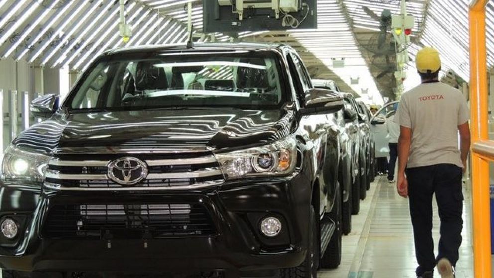 Toyota suspende a 5.000 trabajadores hasta el 5 de agosto sin recorte salarial