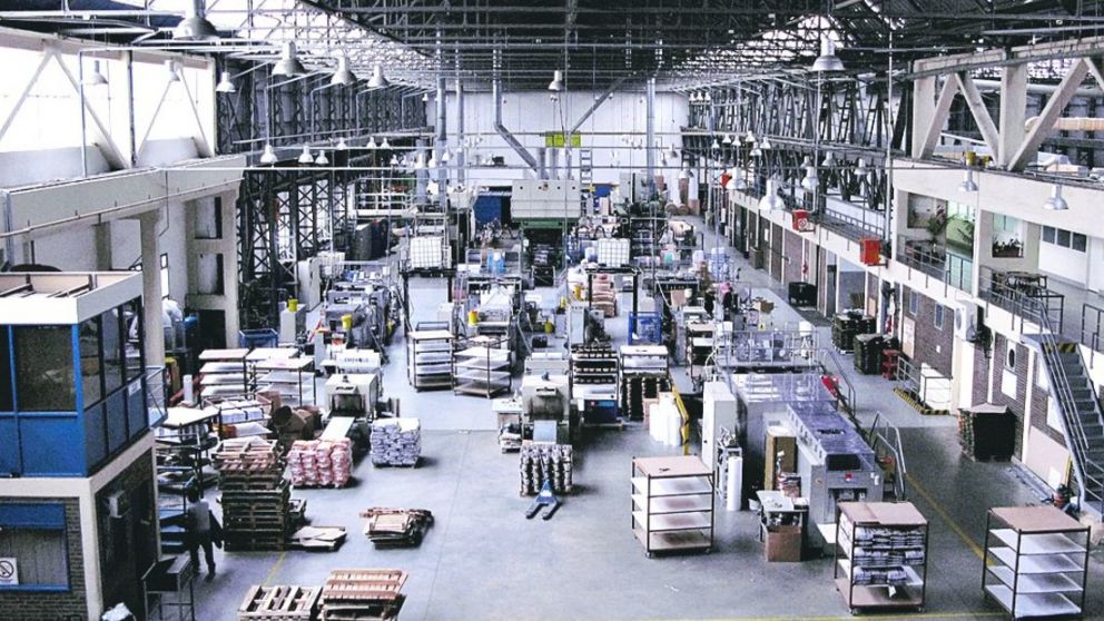 Por la parálisis en las fábricas, bajó el consumo de energía