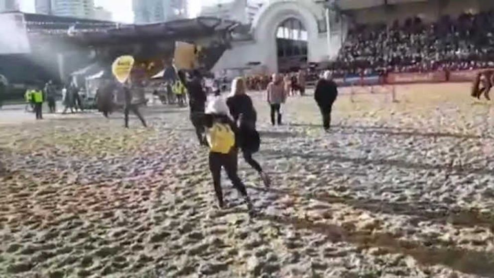 La Rural condenó "todo tipo de violencia"