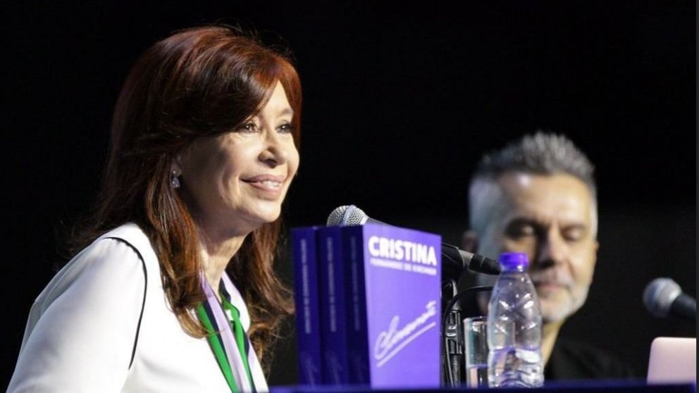 Cristina presentó su libro Sinceramente en Mar del Plata el viernes pasado y encendió la polémica