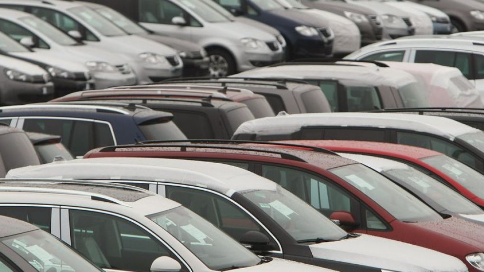 Las ventas de autos a Brasil cayeron 20% en el primer semestre