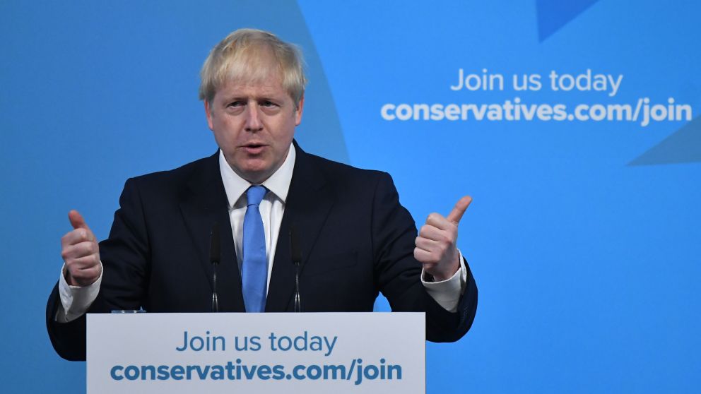 Agradeció a May y cuestionó a Corbyn