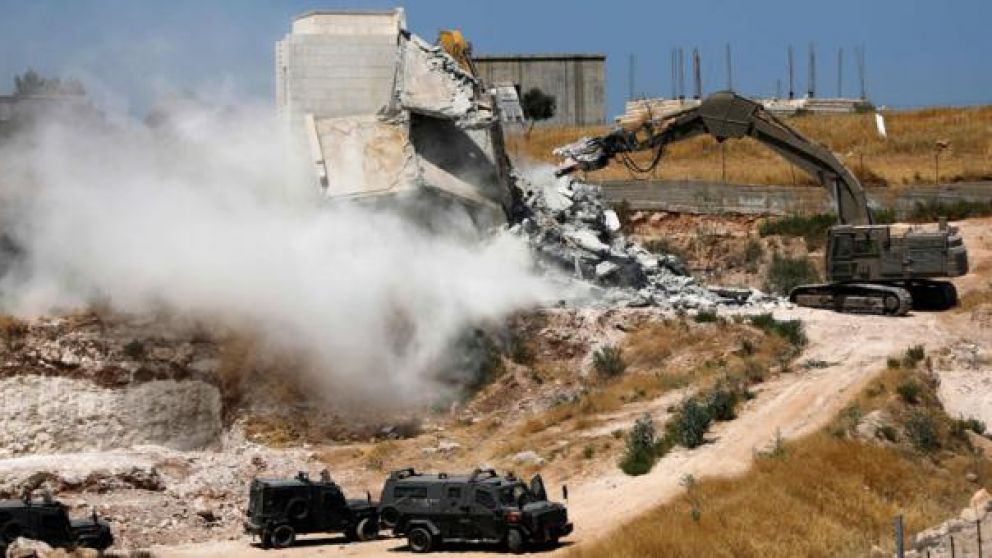 Es un crimen de guerra bajo el Estatuto de Roma