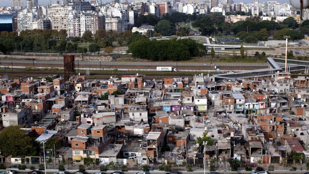 El proyecto borrador para urbanizar los barrios populares es a 12 años