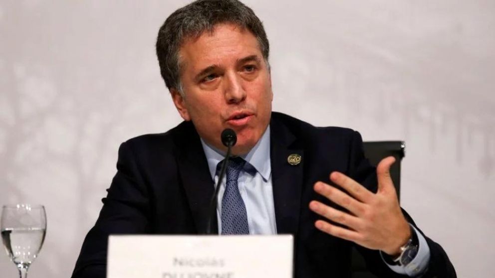 Dujovne aseguró que se hará un estudio macroeconómico de los países del Mercosur