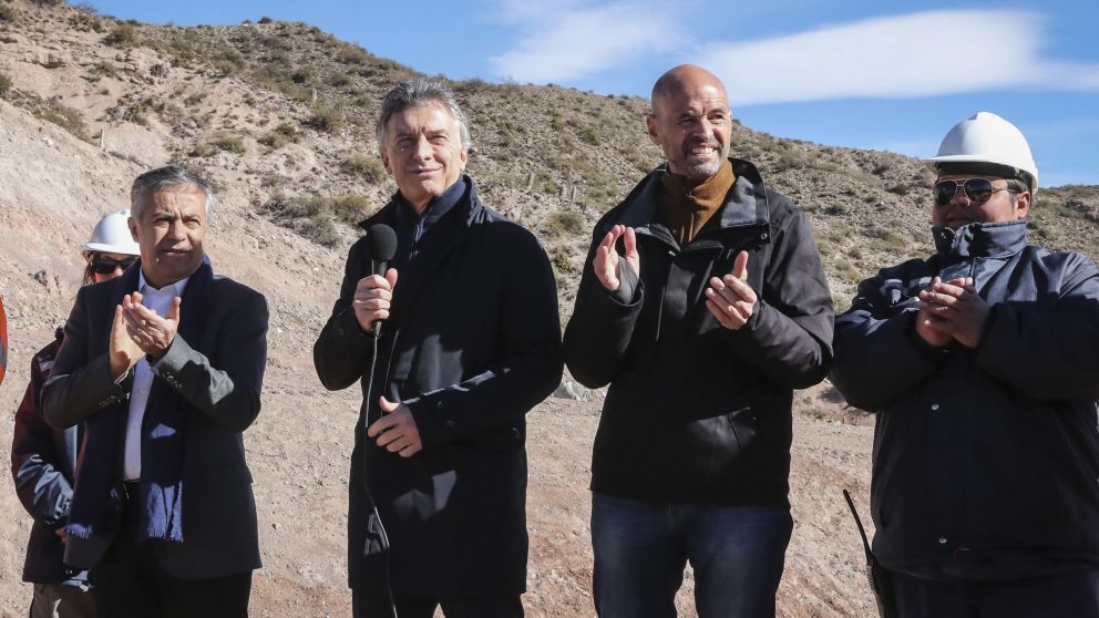 Macri inauguró ayer mejoras en la ruta 40, en Mendoza