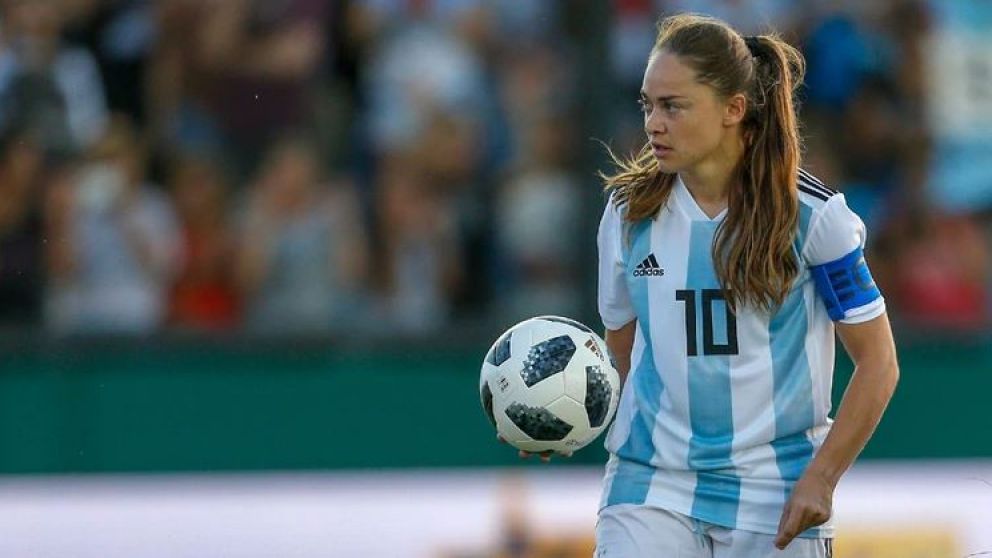 Estefanía Banini fue capitana de la Selección argentina en el último Mundial femenino de Francia 2019