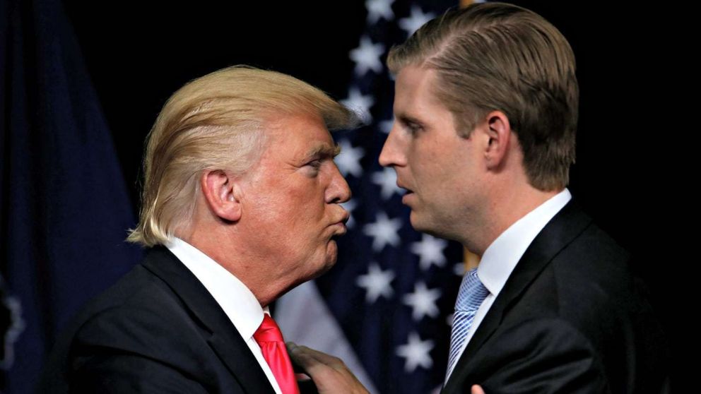 Donald Trump con su hijo Eric