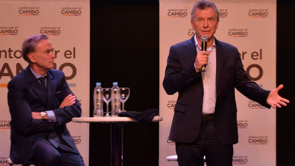 "Estamos listos para continuar cuatro años más", dijo Macri junto a Pichetto