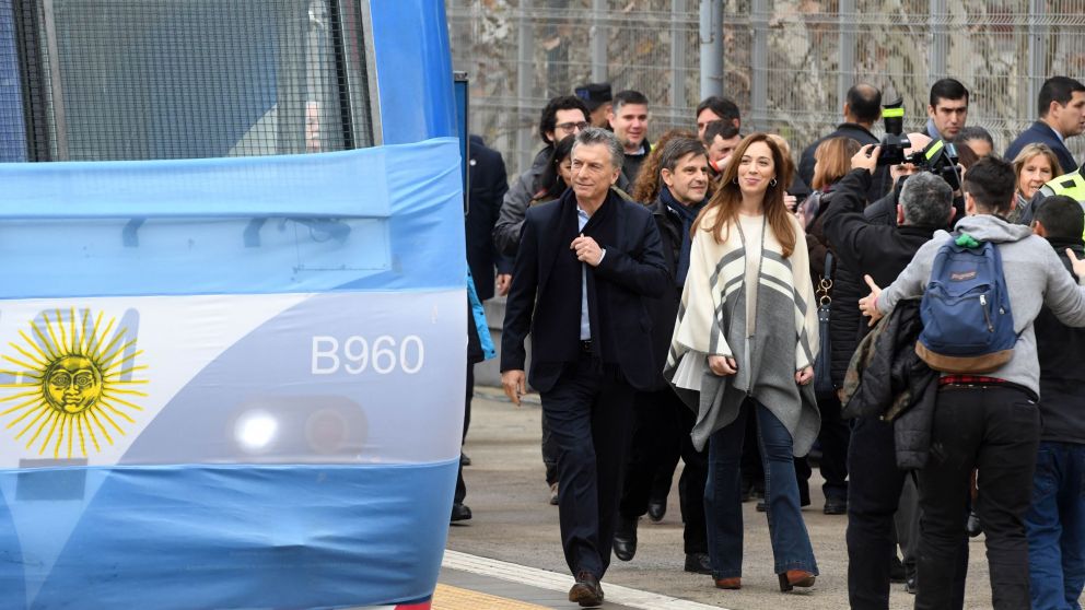 El gobierno no puede mostrar logros en materia económica más allá de la estabilidad del dólar y un freno en la inflación