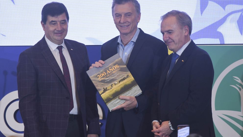 Macri afirm� estamos pasando momentos dif�ciles y los estamos dejando atr�s 