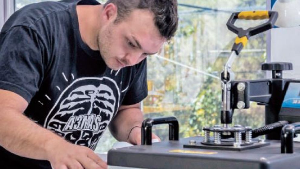 Los emprendedores buscan generar más negocios en la web