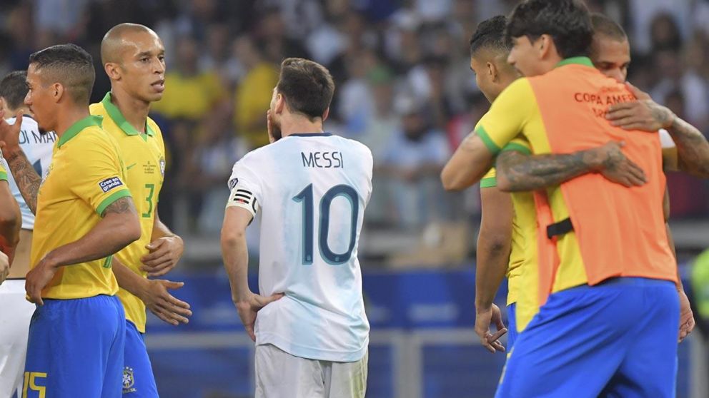 Messi criticó duramente el desempeño arbitral y el VAR en el partido por la Copa América