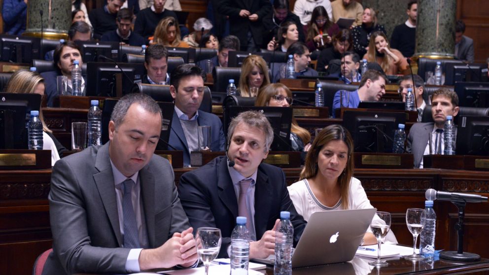 Informe de gestión: Miguel anunció nuevo viaducto y mejoras en salud y educación