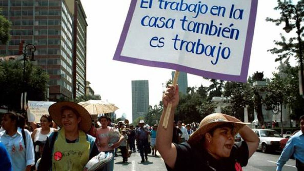 En Argentina, el 86% de las mujeres se dedican a tareas del hogar