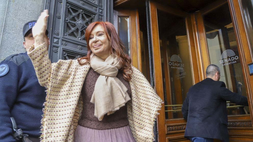 Cristina se reunió ayer en el Senado con Urribarri