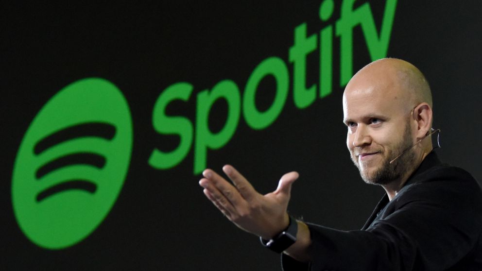 Daniel Ek, CEO de Spotify, contin�a acusando a Apple a pesar del descargo