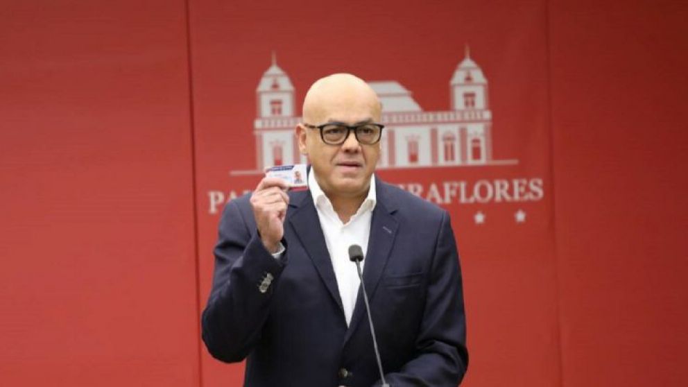 Jorge Rodríguez hizo el anuncio en conferencia de prensa