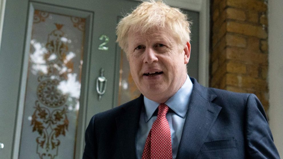 Johnson insiste en que habrá Brexit "sí o sí" en octubre