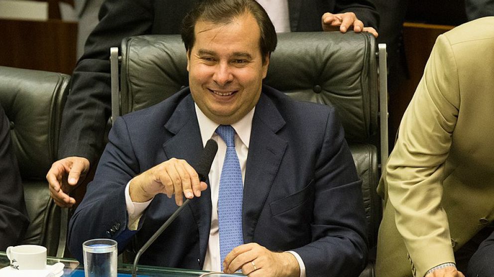 Rodrigo Maia cree que se podrá votar antes del receso que comienza el 18 de julio