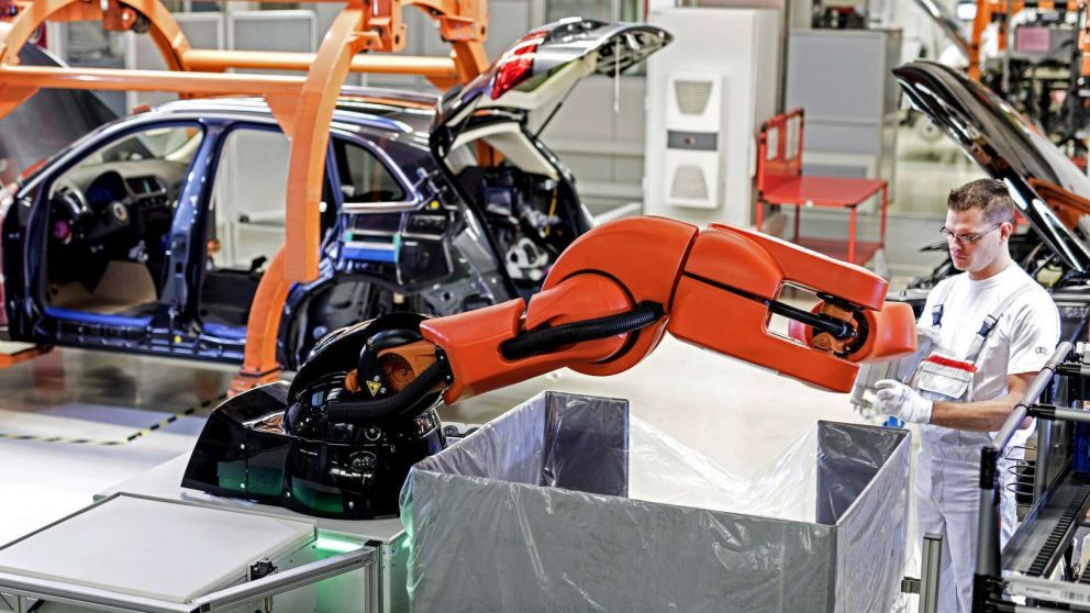 Hay que buscar alternativas superadoras para el mercado laboral