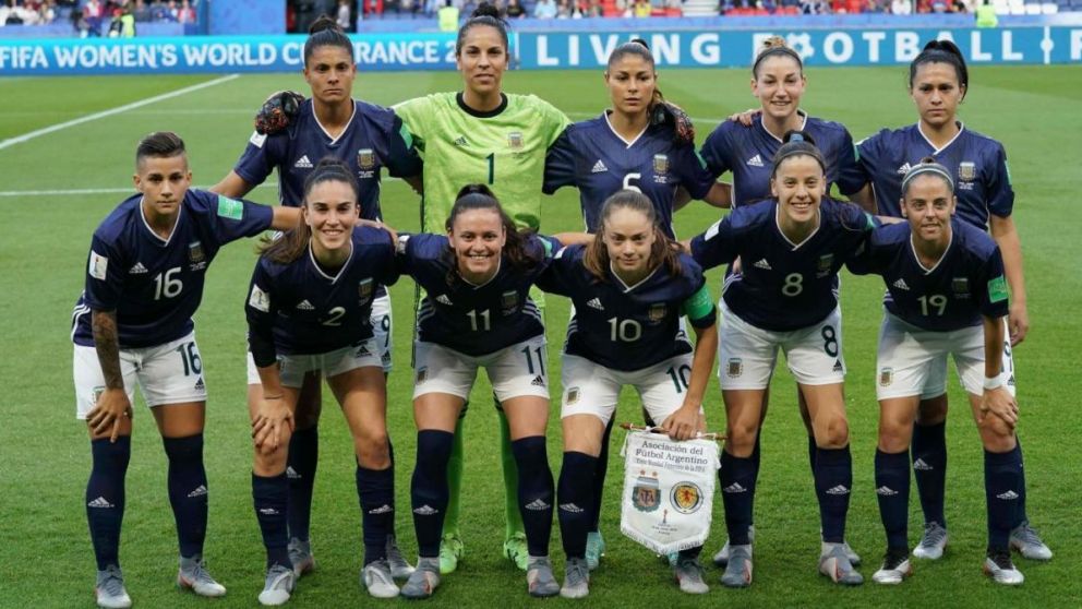 La Selección de mujeres cerró una gran actuación en Francia