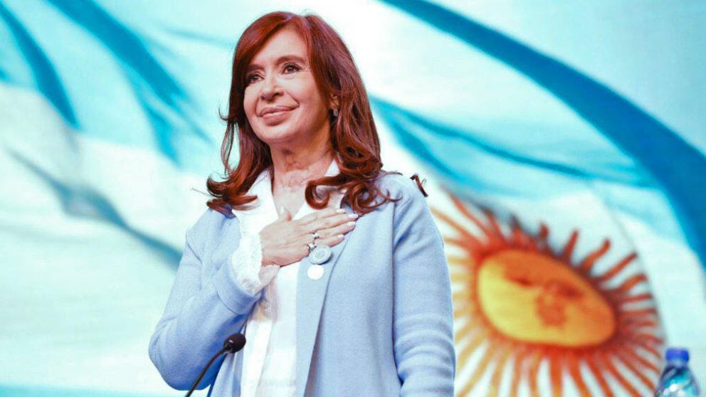 "Algo hubiera tenido con Belgrano, en serio", sorprendió Cristina en Rosario