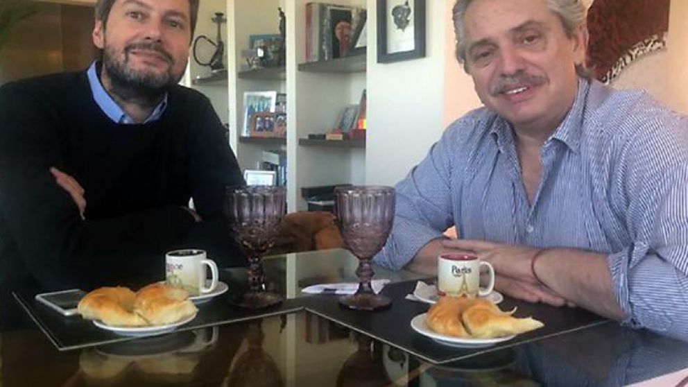 Lammens y Fernández replicaron el rito del cafecito