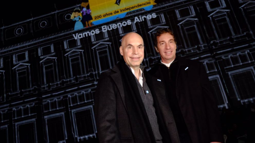 Como en provincia de Buenos Aires, doble reelección