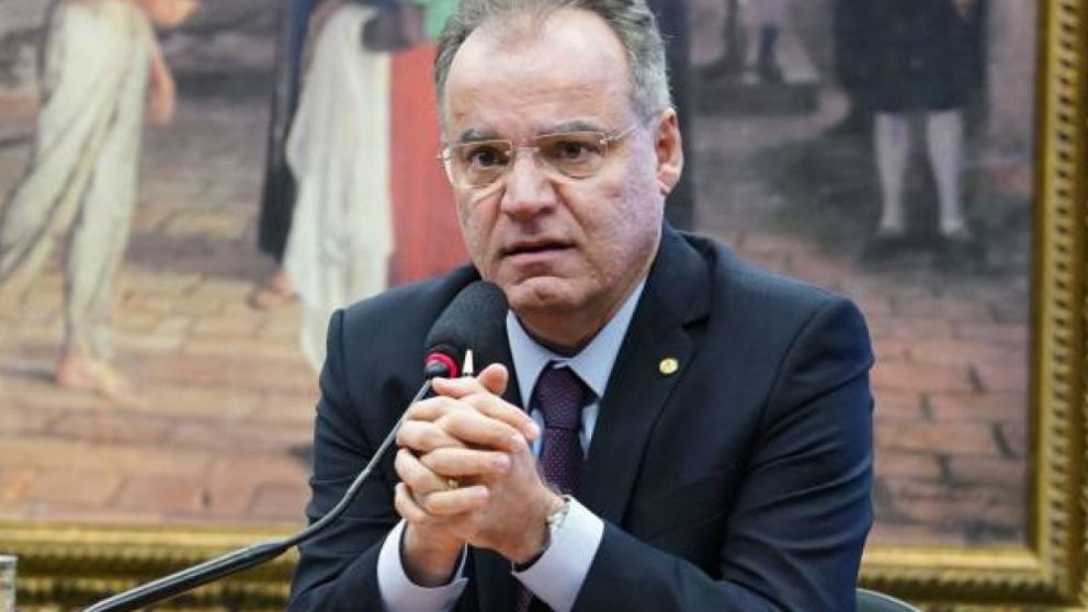 Moreira se mostró en contra del sistema de capitalización