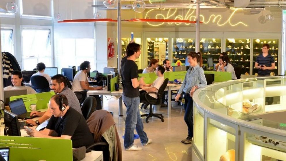 Globant invierte en tres startups argentinas