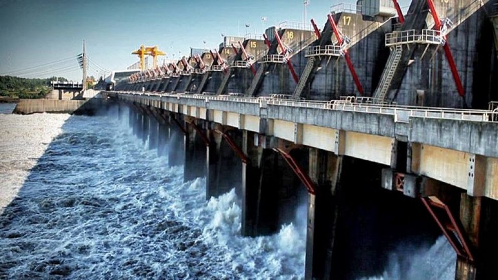 Salto Grande tiene actualmente 1.890 MW de potencia instalada