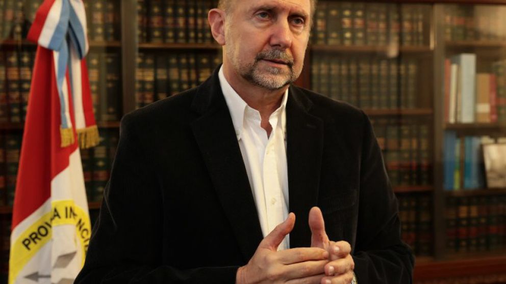 Perotti busca desbancar al socialismo de Santa Fe