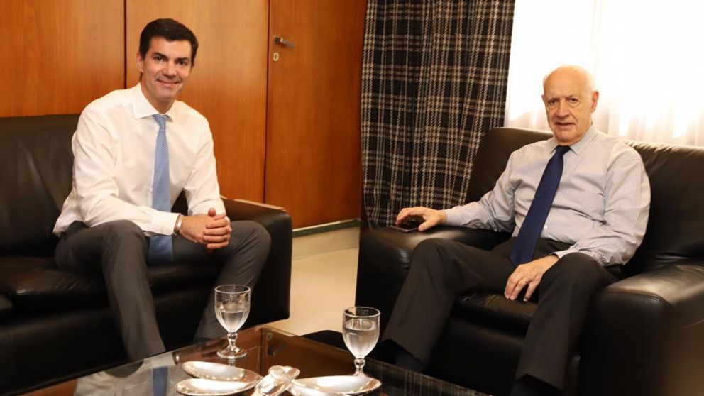 Consenso Federal 2030 va con Lavagna de presidente y Urtubey de vice