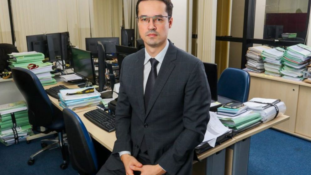 El fiscal Deltan Dallagnol es uno de los que aparece en los chats filtrados