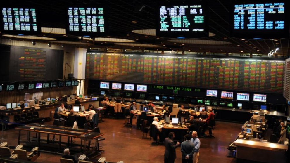 Telecom tomaban la delantera con un alza del 3,35%