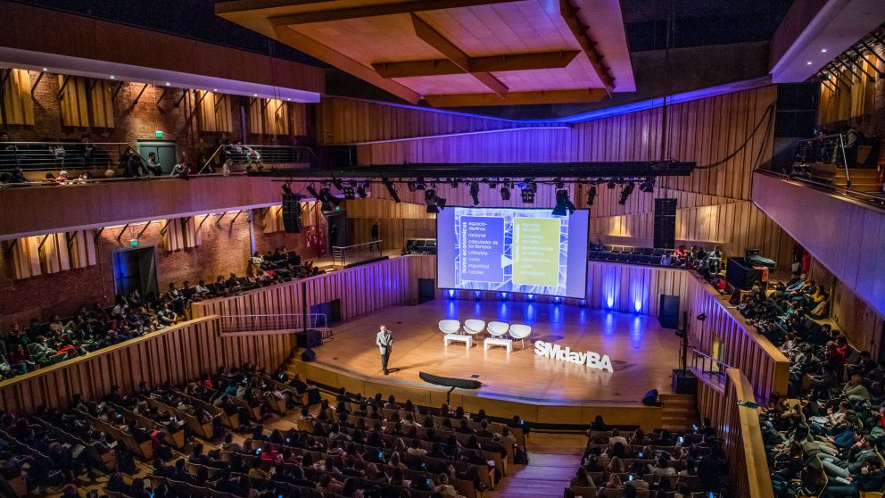 Se trata de la principal cita de debate sobre redes sociales